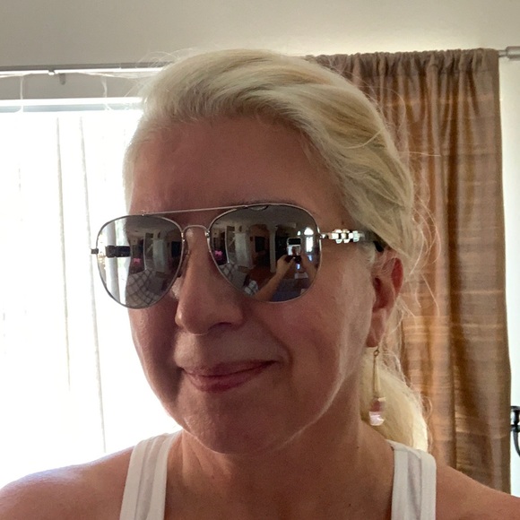 Michael Kors sunglasses - Picture 5 of 7